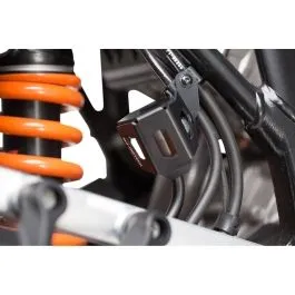 SW-MOTECH SCT.04.174.10200/B BRAKE RESERVOIR GUARD