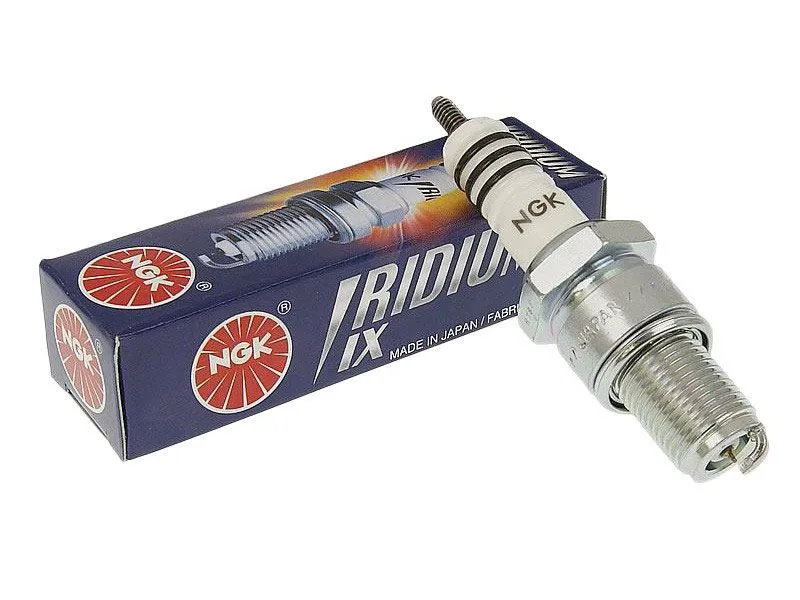 Candela iridium NGK DR9EIX