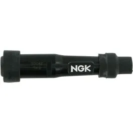 NGK SPARK PLUGS 8022 SPARK PLUG CAP SD05F